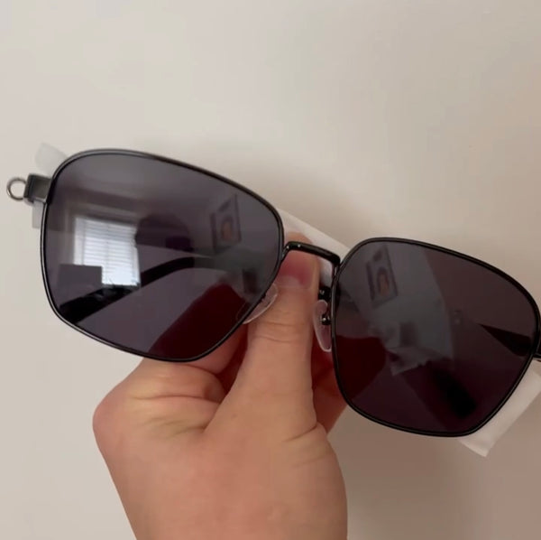 Salvatore Ferragamo sunglasses солнечные очки