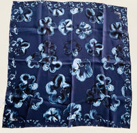 Intrend Max&Co silk scarf 66*66 cm blue